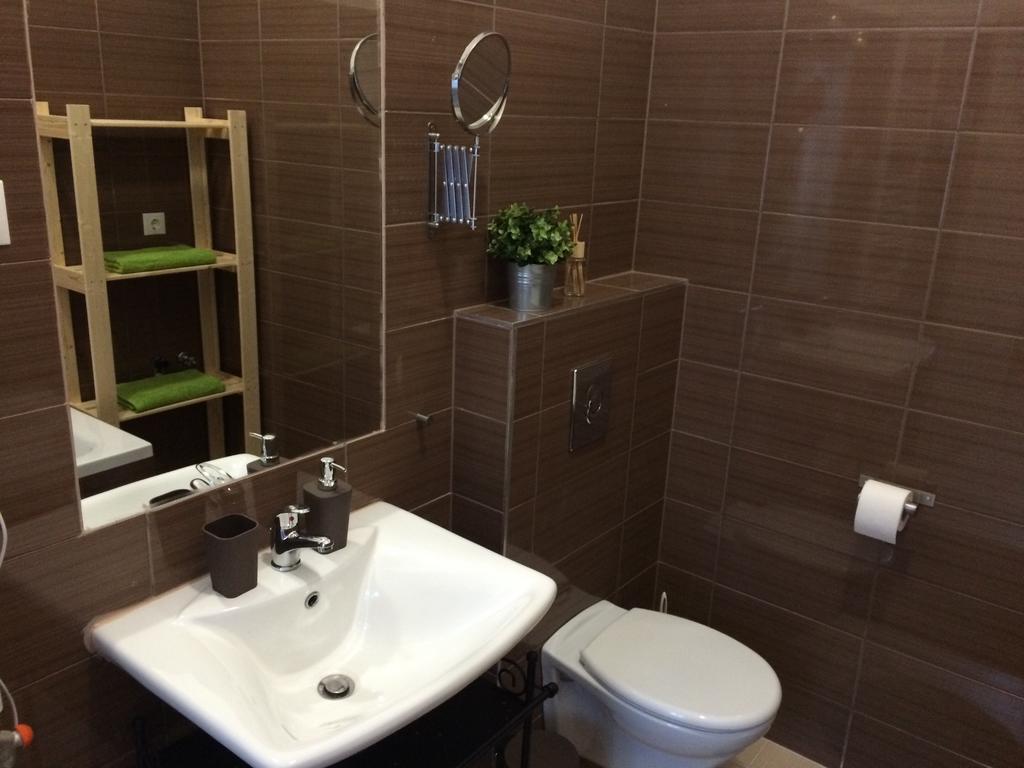 Central Luxury Residence Budapest Bagian luar foto